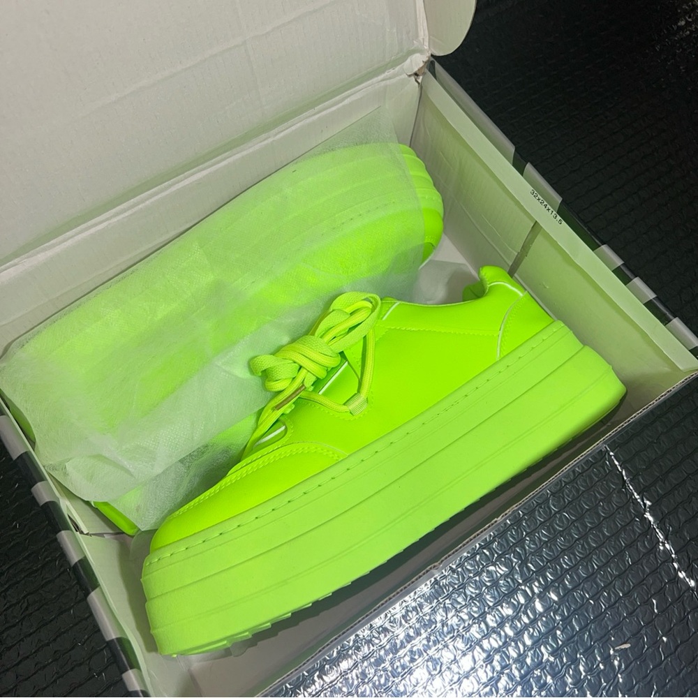 Vibrant Neon Green Women's Sneakers - Picture 6 of 6